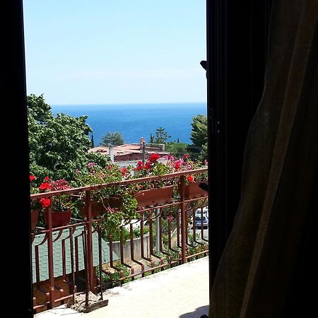 B&B Villa Francesca Soverato Marina Exterior photo