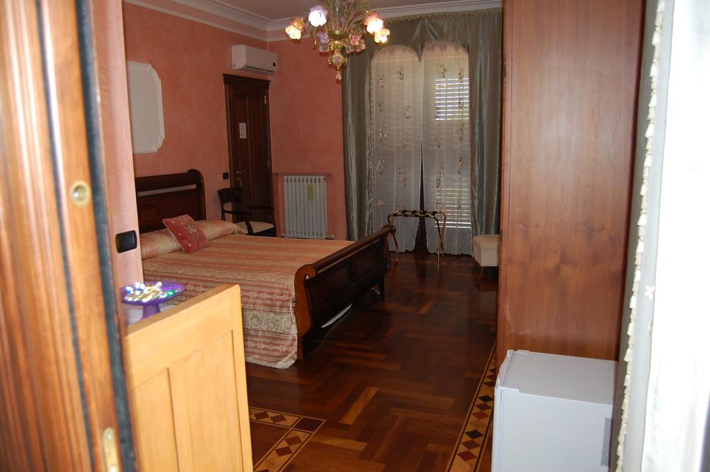 B&B Villa Francesca Soverato Marina Room photo